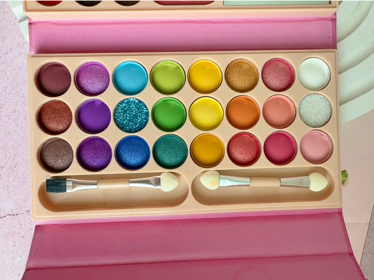 پالت سایه همه کاره