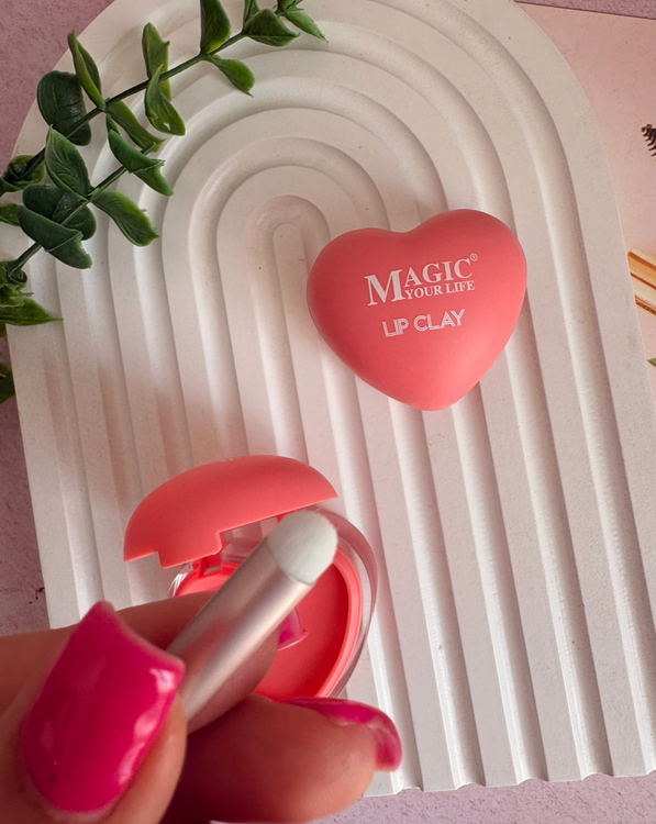 رژگونه براش دار