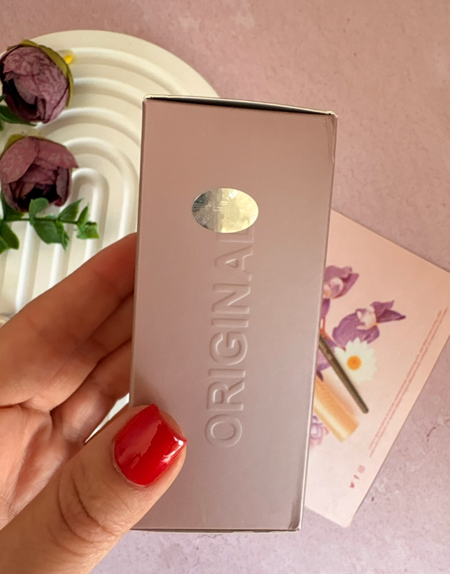عطر زنانه ۲۱۲